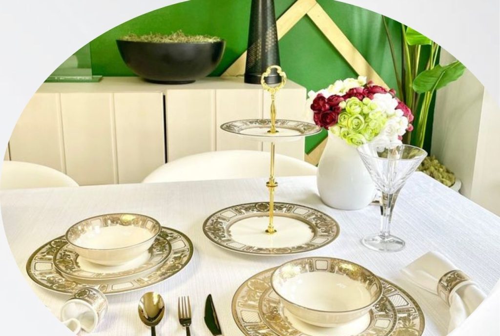 Fine Bone China Dinner Plates